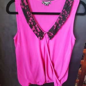 Lace collar tank top